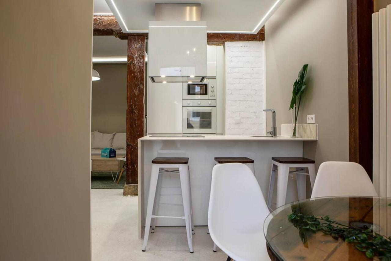 Cozy 2Bed2Bath&Patio W Bedbath In Mdrd'S Center Appartement Madrid Buitenkant foto